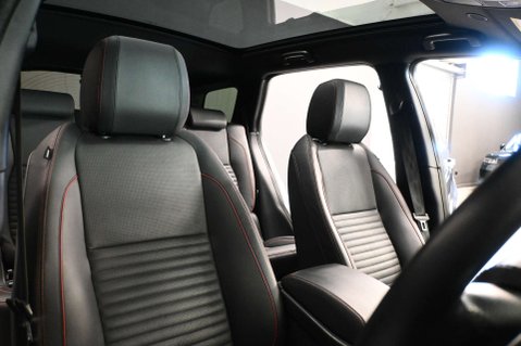 Land Rover Discovery Sport 1.5 Discovery Sport R-Dynamic HSE P300e Auto 4WD 5dr 36