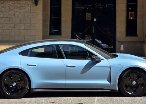 Porsche Taycan Taycan 4x2 4dr 29