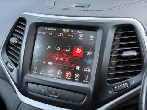 Jeep Cherokee 2.2 MultiJetII Overland Auto 4WD Euro 6 (s/s) 5dr 88