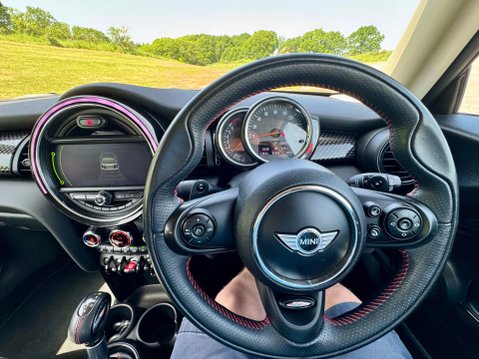 Mini Hatch COOPER S 26