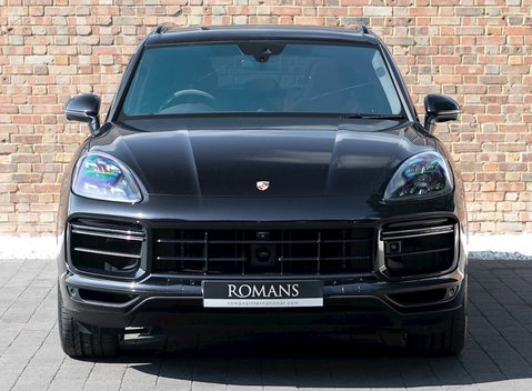 Porsche Cayenne Turbo 4