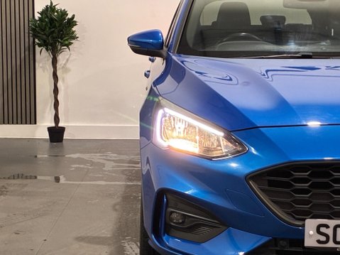 Ford Focus 1.0T EcoBoost ST-Line X Euro 6 (s/s) 5dr 56
