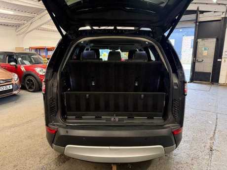 Land Rover Discovery 3.0 TD V6 HSE Auto 4WD Euro 6 (s/s) 5dr 41