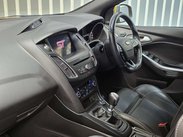 Ford Focus 2.0T EcoBoost ST-3 Estate 5dr Petrol Manual Euro 6 (s/s) (250 ps) 34