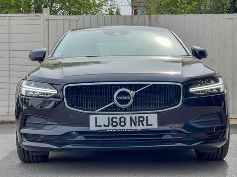 Volvo S90 D4 Momentum Saloon 4dr Diesel Auto Euro 6 (s/s) (1 3