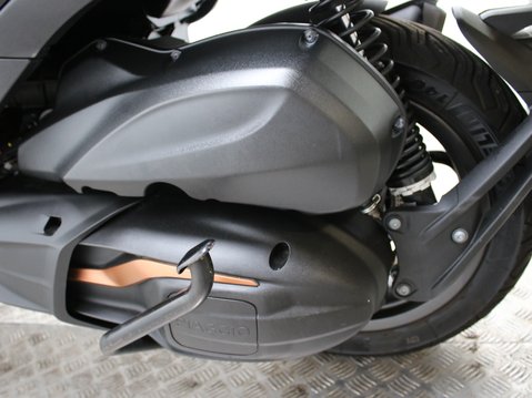 Piaggio MP3 MP3 530 HPE 26