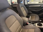 Audi Q3 2.0 TDI SE SUV 5dr Diesel Manual Euro 5 (s/s) (140 ps) 18