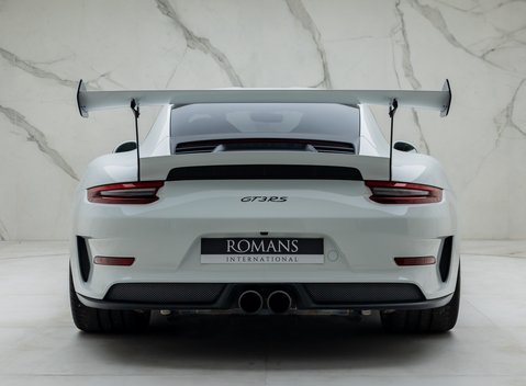 Porsche 911 GT3 RS (991.2) 8