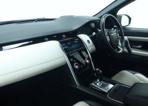 Land Rover Discovery Sport 2.0 Discovery Sport R-Dynamic HSE Auto 4WD 5dr 46