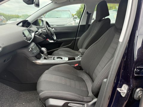 Peugeot 308 2.0 BlueHDi Allure Estate 5dr Diesel Auto Euro 6 (s/s) (150 ps) 11