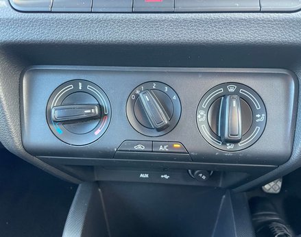 Skoda Fabia 1.0 Fabia Colour Edition TSI 5dr 43