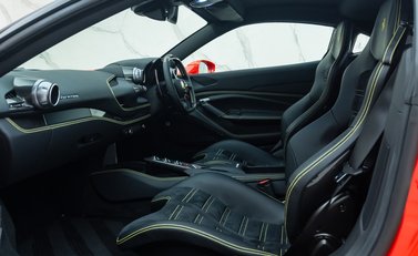 Ferrari F8 Tributo 18