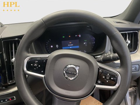 Volvo XC60 2.0h T8 Recharge 18.8kWh Ultimate Dark SUV 5dr Petrol Plug-in Hybrid Auto A 13