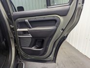 Land Rover Defender 2.0 Defender SE Auto 4WD 5dr 23