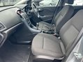 Vauxhall Astra 1.4 16v Exclusiv Euro 5 5dr 23