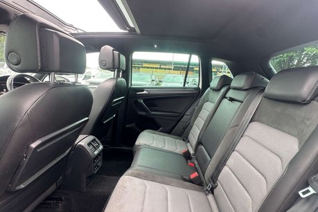 Volkswagen Tiguan 2.0 TDI R-Line SUV 5dr Diesel Manual Euro 6 (s/s) (150 ps) 27
