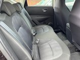 Nissan Qashqai 1.5 dCi Acenta 2WD Euro 4 5dr 9