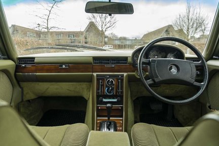 Mercedes-Benz S Class 450 SEL 17