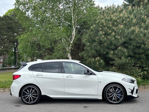 BMW 1 Series 2.0 M135i Auto xDrive Euro 6 (s/s) 5dr 7