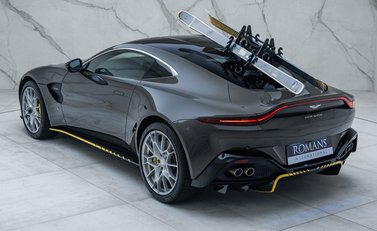 Aston Martin Vantage 007 Edition 5