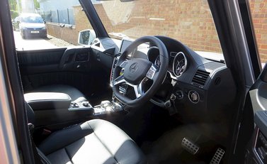 Mercedes-Benz G Series AMG 10