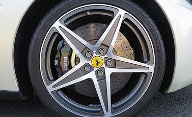 Ferrari California 6