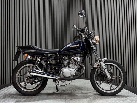 Suzuki GN 2002 31K CUSTOM CAFE RACER PROJECT BUILD 125CC