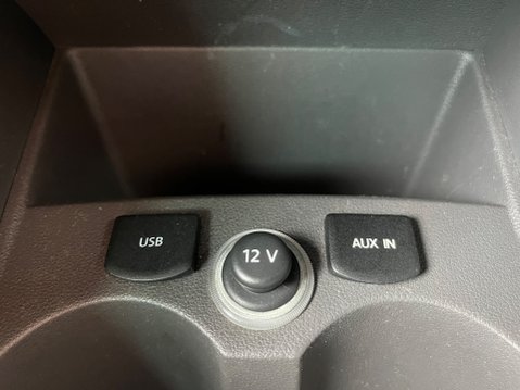 Volkswagen Polo 1.4 TDI SE DESIGN BLUEMOTION 17