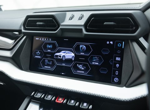 Lamborghini Urus SE 29