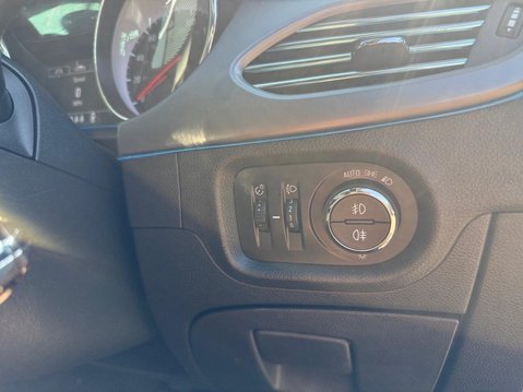 Vauxhall Astra 1.0i Turbo ecoTEC Design Euro 6 (s/s) 5dr 24