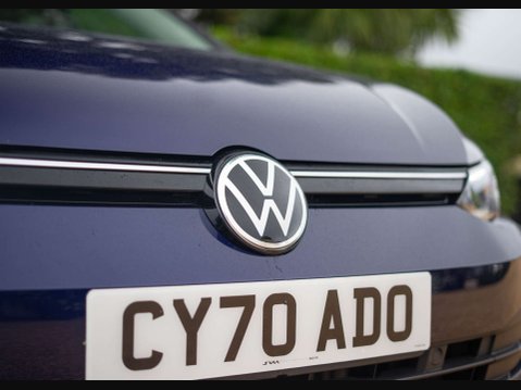 Volkswagen Golf 1.5 Golf Life TSi 5dr 12