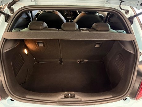 Citroen DS3 1.6 VTi DStyle Auto Euro 5 3dr 28