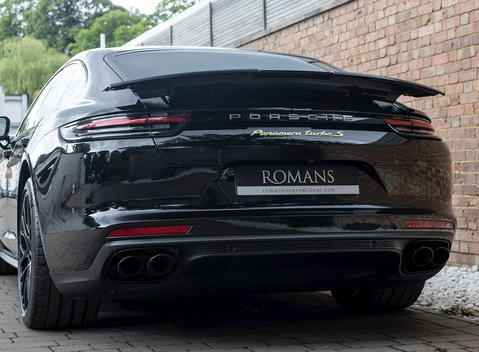 Porsche Panamera Turbo S E-Hybrid 25