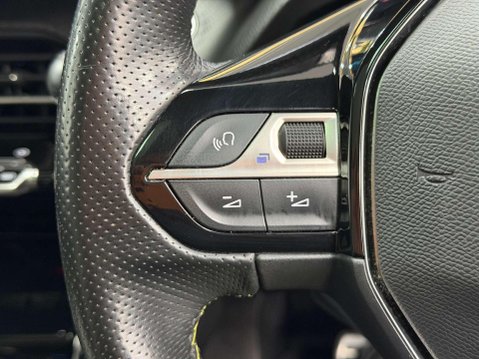 Peugeot e-2008 50kWh GT SUV 5dr Electric Auto (136 ps) 29