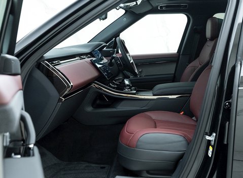 Land Rover Range Rover Sport P440e Dynamic SE 14