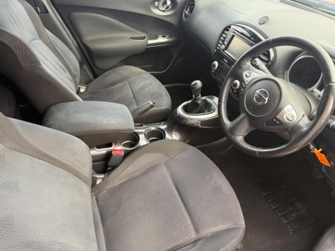 Nissan Juke 1.2 DIG-T Acenta Premium Manual 6Spd Euro 5 (s/s) 5dr 49