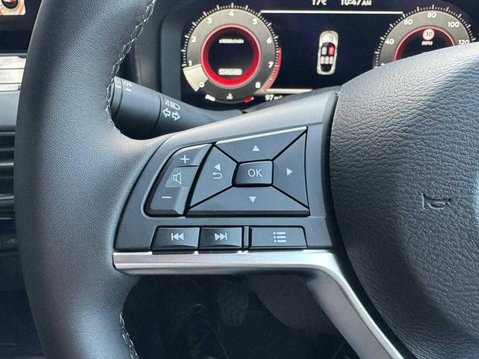Nissan Juke Hat 1.0 Dig-t 114ps N-connecta 8