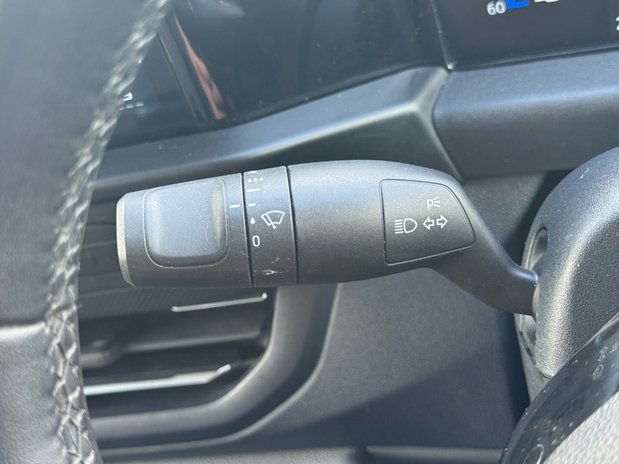 Ford Transit Custom LWB L2H1 Low Roof Limited 320 Air Con Alloys Camera Sensors EURO 6 20