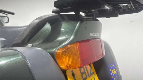 Honda ST 1993 64K VERY CLEAN EXAMPLE MOT RIDES WELL ICONIC COMMUTER BIKE 17