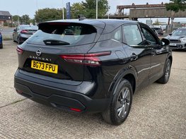 Nissan Qashqai 1.3 Qashqai Acenta Premium DiG-T MHEV 5dr 9