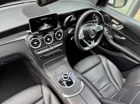 Mercedes-Benz GLC GLC 220 D 4MATIC AMG LINE PREMIUM 13