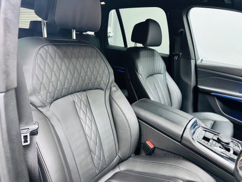 BMW X5 3.0 40d MHT M Sport Steptronic xDrive Euro 6 (s/s) 5dr 32
