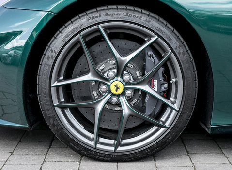 Ferrari F12 Berlinetta 10