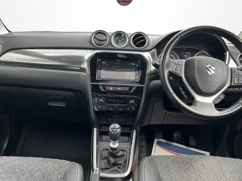 Suzuki Vitara 1.4 Boosterjet 48V Hybrid SZ5 ALLGRIP 5dr 9