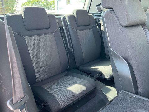 Vauxhall Zafira 1.6 Zafira Exclusive 5dr 32