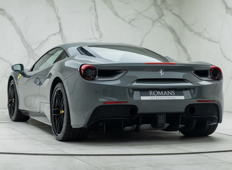 Ferrari 488 GTB 10