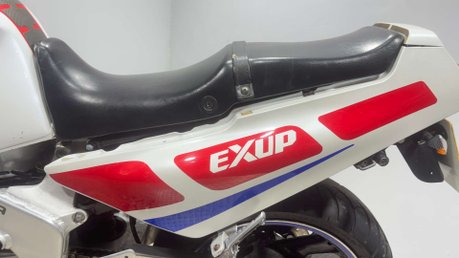 Yamaha FZR 1989 RUNNING PROJECT BIKE CLASSIC SPORTS BIKE NAKED 1000CC 15