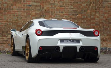 Ferrari 458 Speciale 20