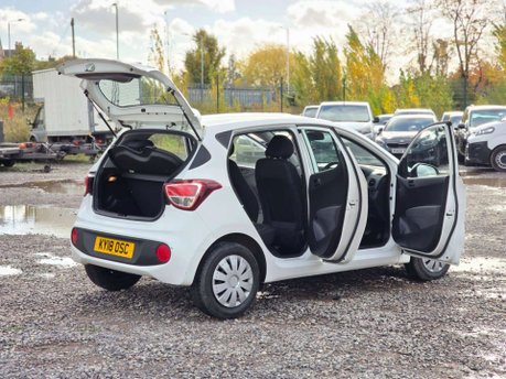 Hyundai i10 1.2 SE Hatchback 5dr Petrol Auto Euro 6 (87 ps) 19