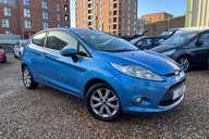 Ford Fiesta ZETEC 16V.. AUTOMATIC.. 13 SERVICES.. 1 PREVIOUS OWNER.. AIR CONDITIONING.. 1